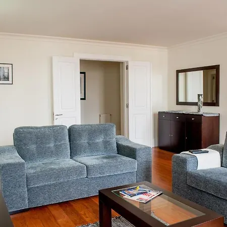 Chiado Apartman *
